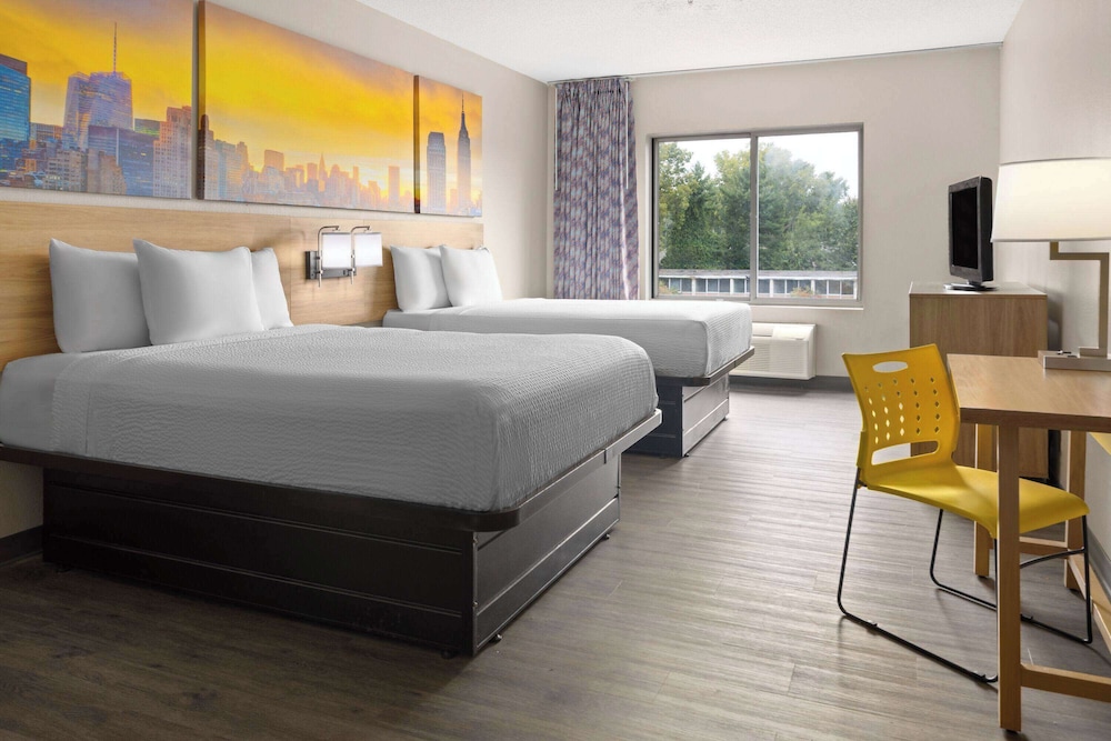 Suite, 2 Queen Beds, Non Smoking - Photo 14