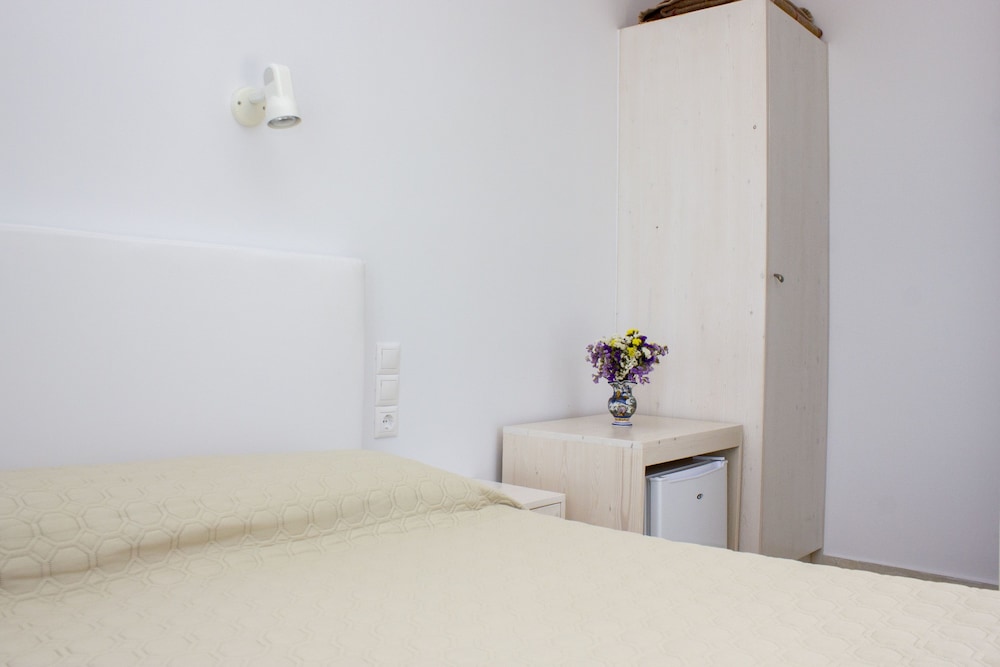 Economy Single Room