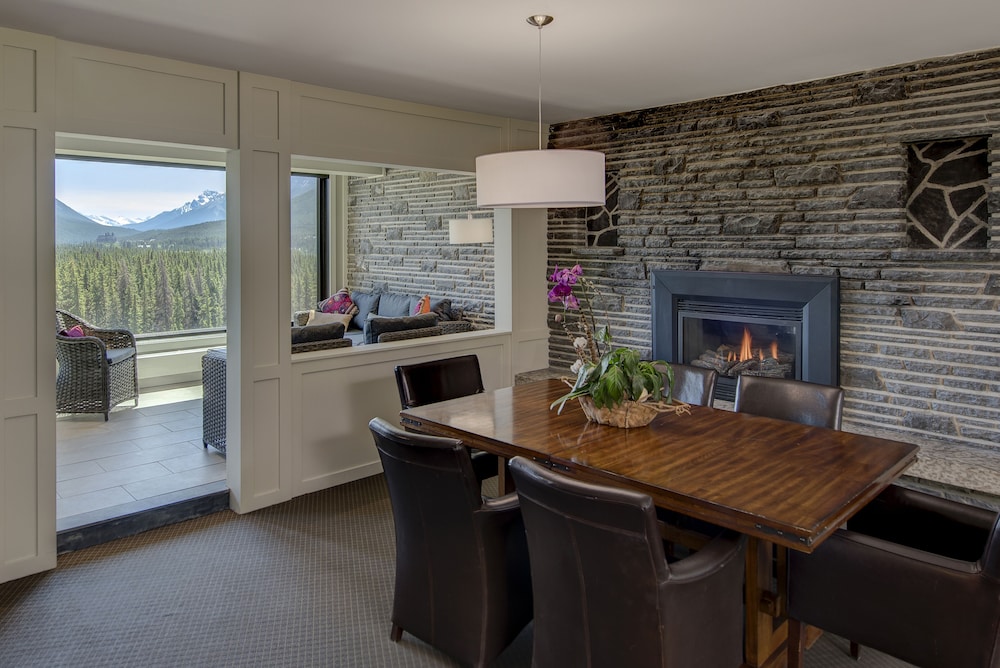 Panoramic Suite - Photo 2