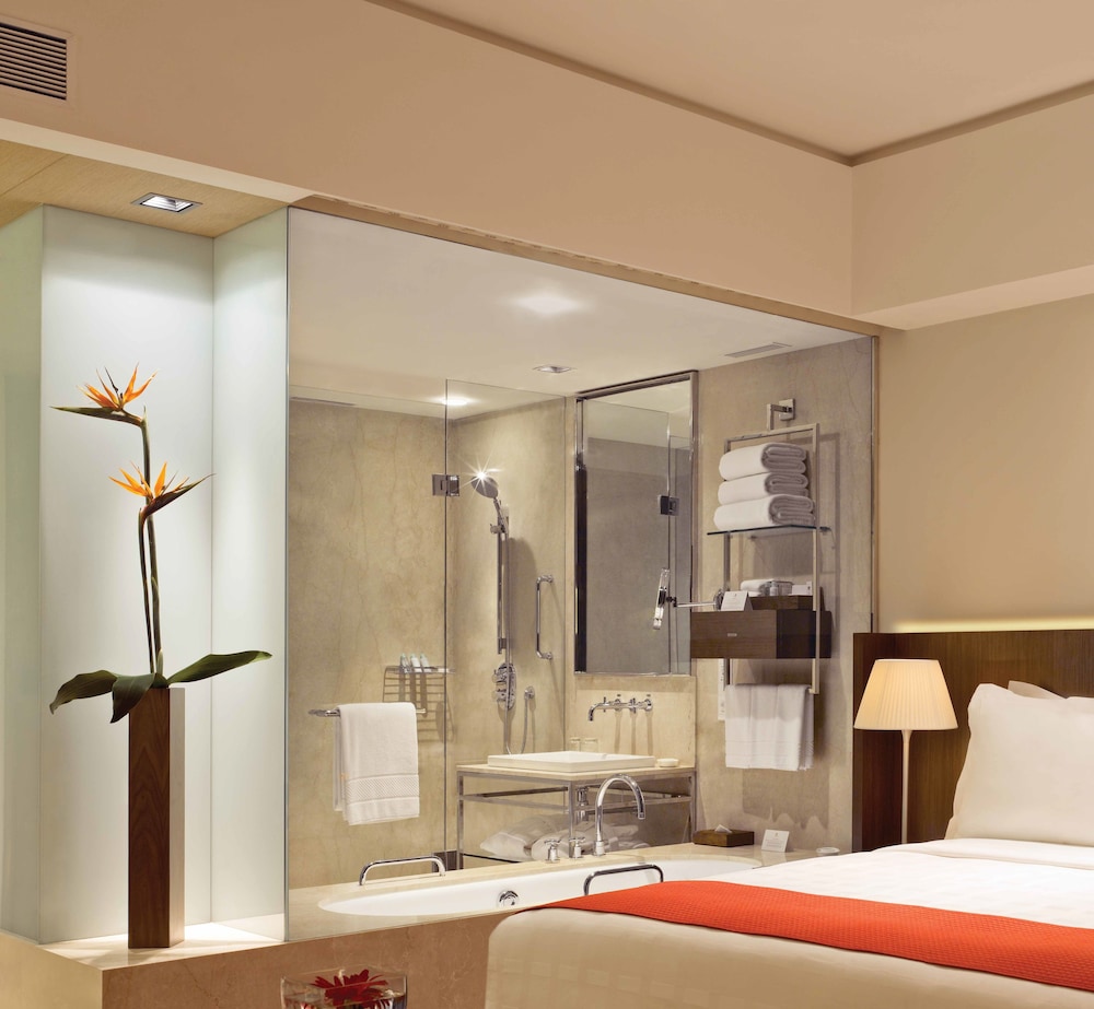 Premier Room - Photo 5