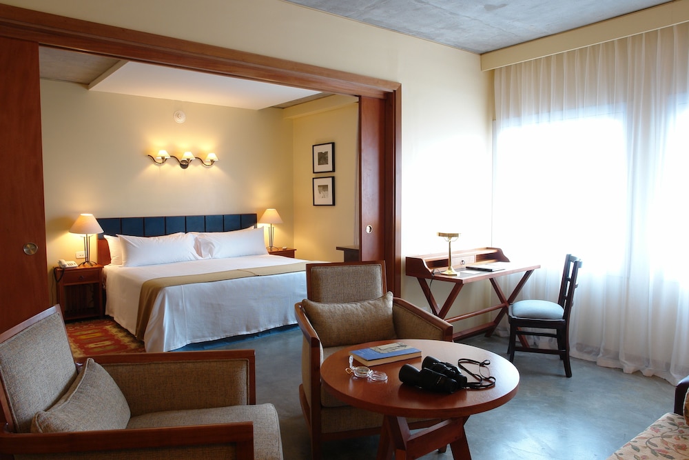 Junior Suite, 1 King Bed, Sea View