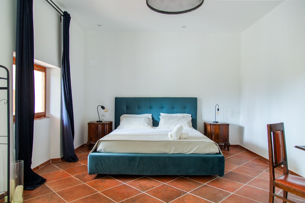 Double Room - La Macchia
