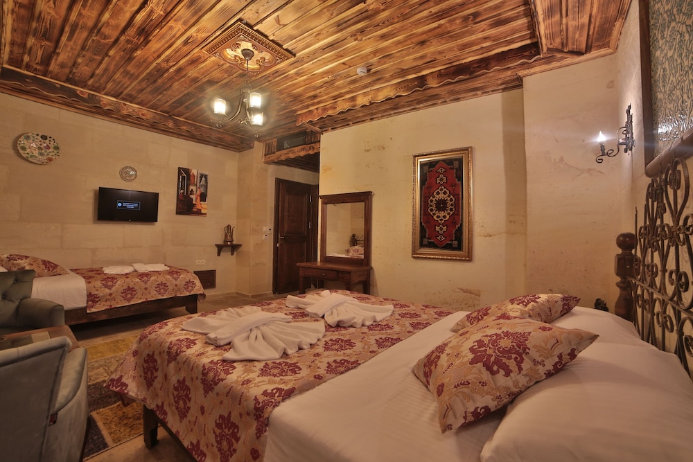 Standard Triple Room, Valley View