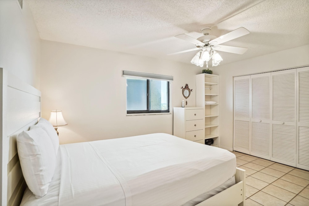 Condo, Multiple Beds (Ocean Sands 1-708) photo 3