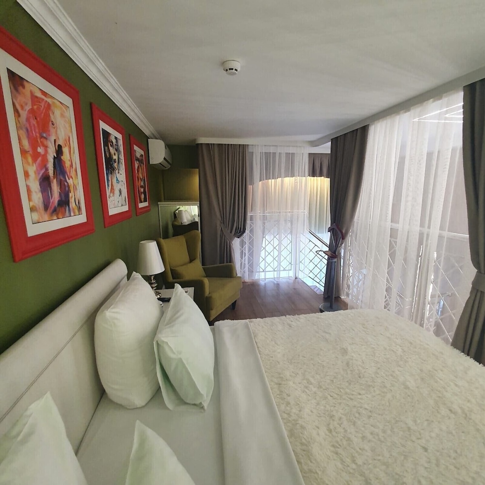 Family Suite photo 3