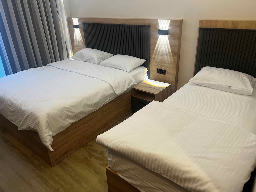 Comfort Triple Room, Balcony