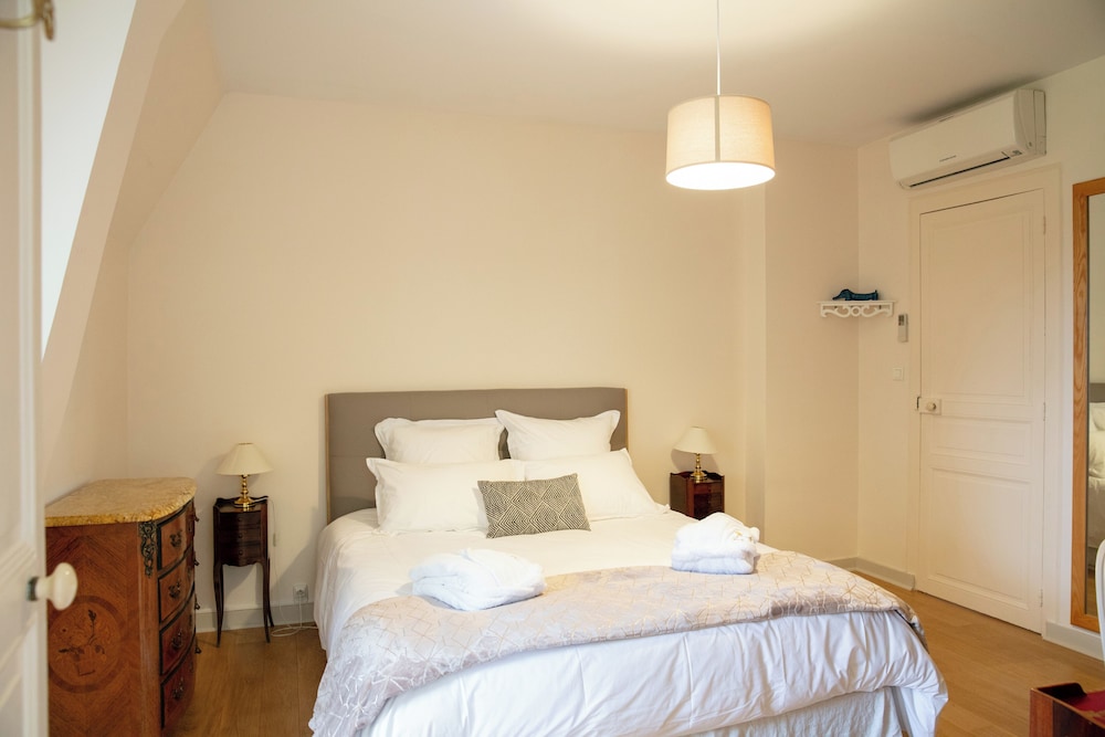 Classic Double Room, Garden View (Fleurie) photo 1