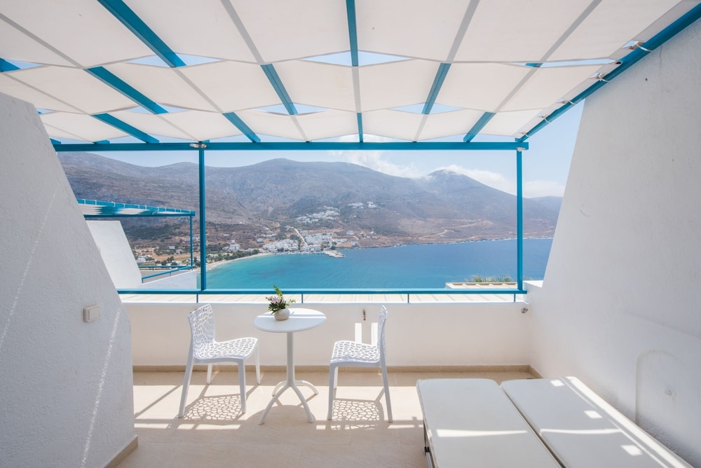 Honeymoon Suite, Sea View (Junior) - Photo 8
