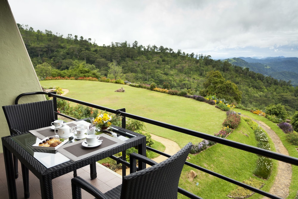 Deluxe Double or Twin Room, 1 Bedroom, Mountain View photo 2
