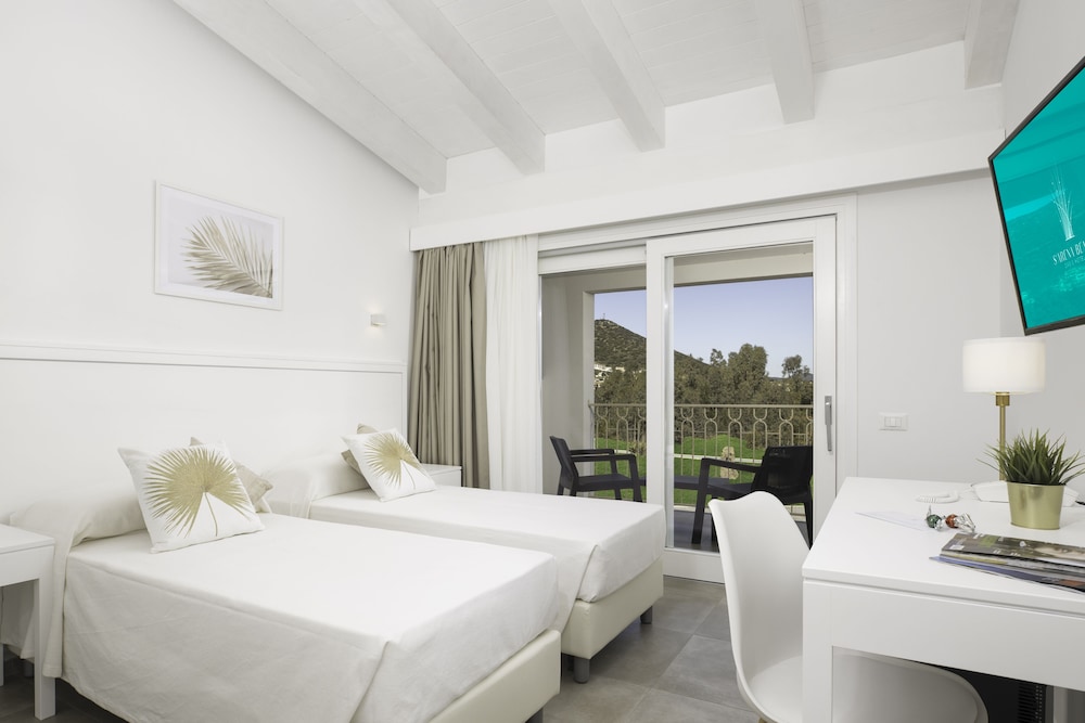 Classic Double or Twin Room - Photo 1