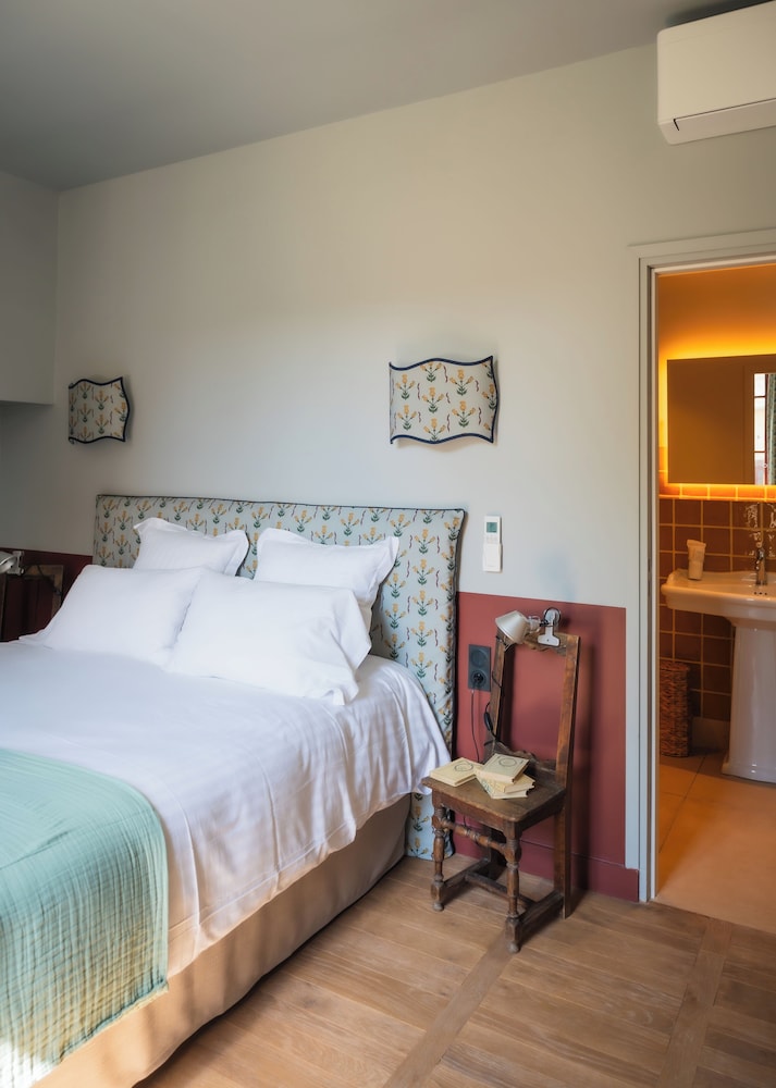 House, 1 Queen Bed with Sofa bed, Non Smoking, Garden View