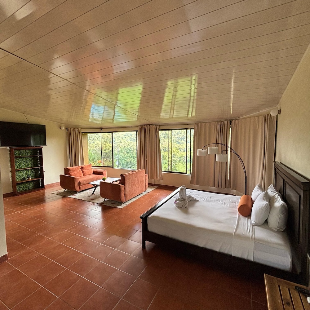 Deluxe Studio Suite, Air conditioning, Mountain View photo 1
