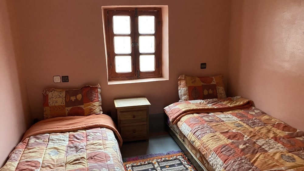 Traditional Twin Room, Balcony, Mountain View photo 3