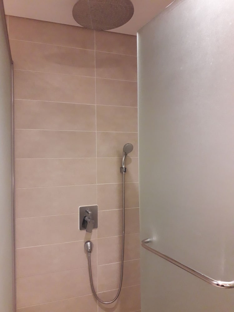 Standard Ondol (Breakfast for 1 per day / Sauna access for base pax) photo 2