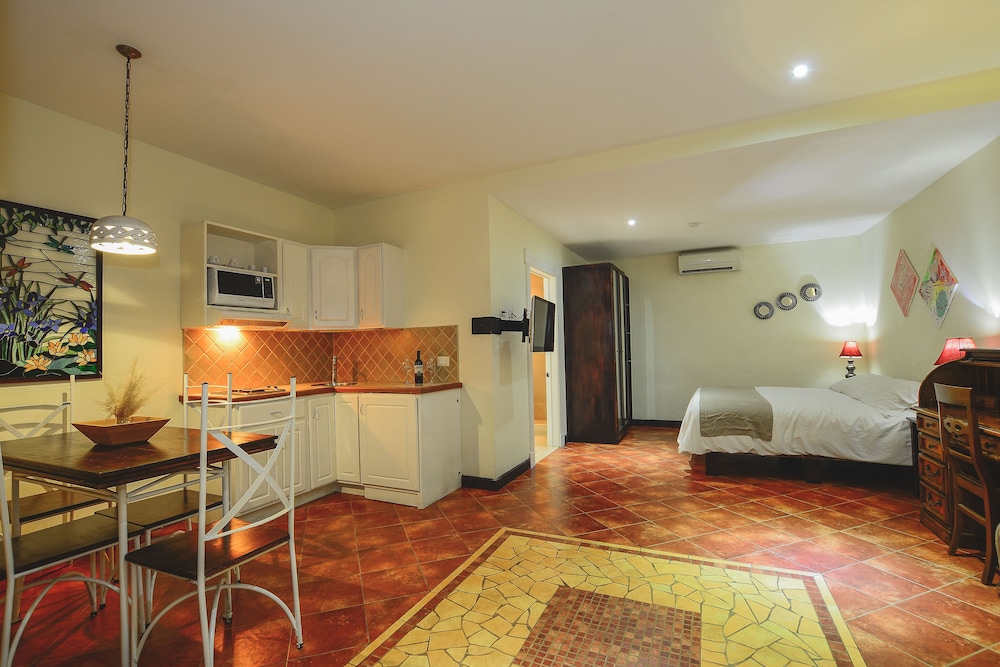 Suite, Kitchen photo 1