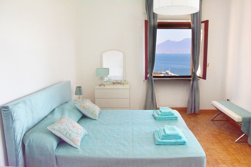 Panoramic Quadruple Room, Sea View