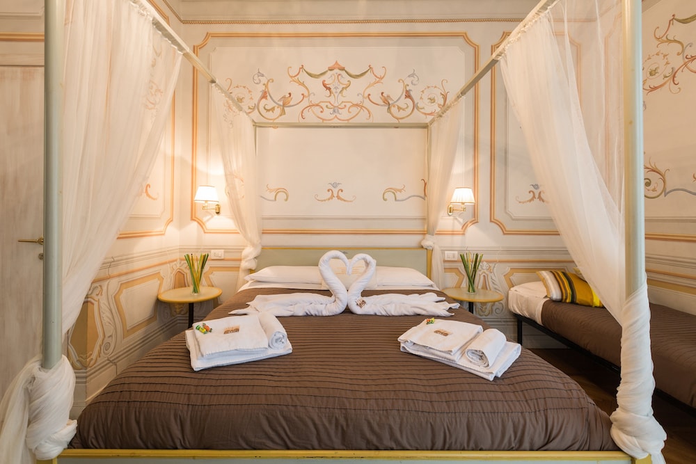 Quadruple Room (GOLDONI) photo 1