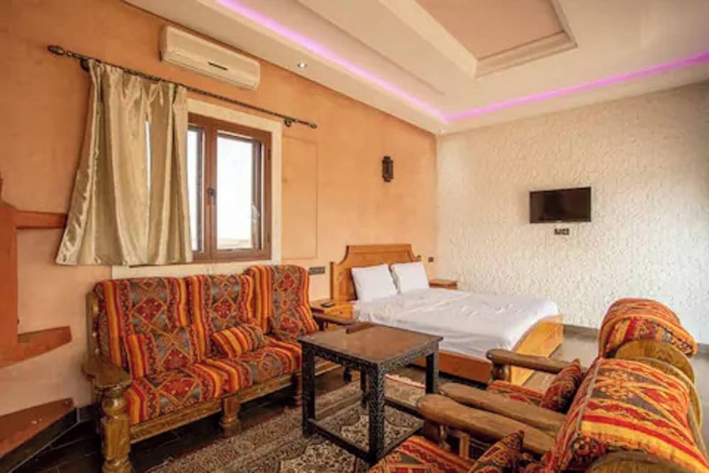 Villa, 5 Bedrooms photo 3