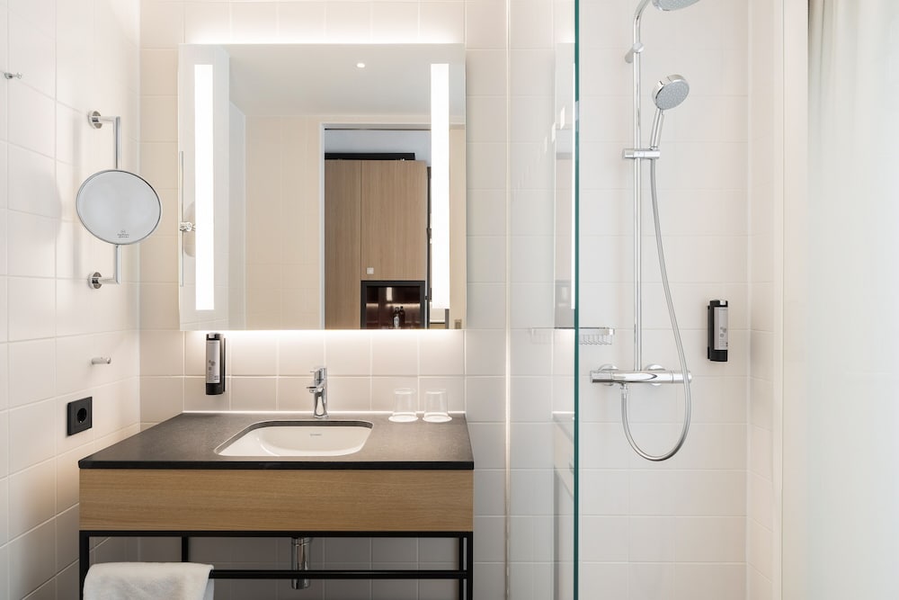 Business Double Room - Photo 4