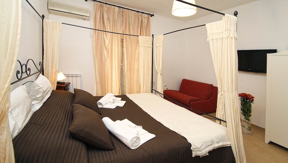 Superior Double Room, Balcony photo 3
