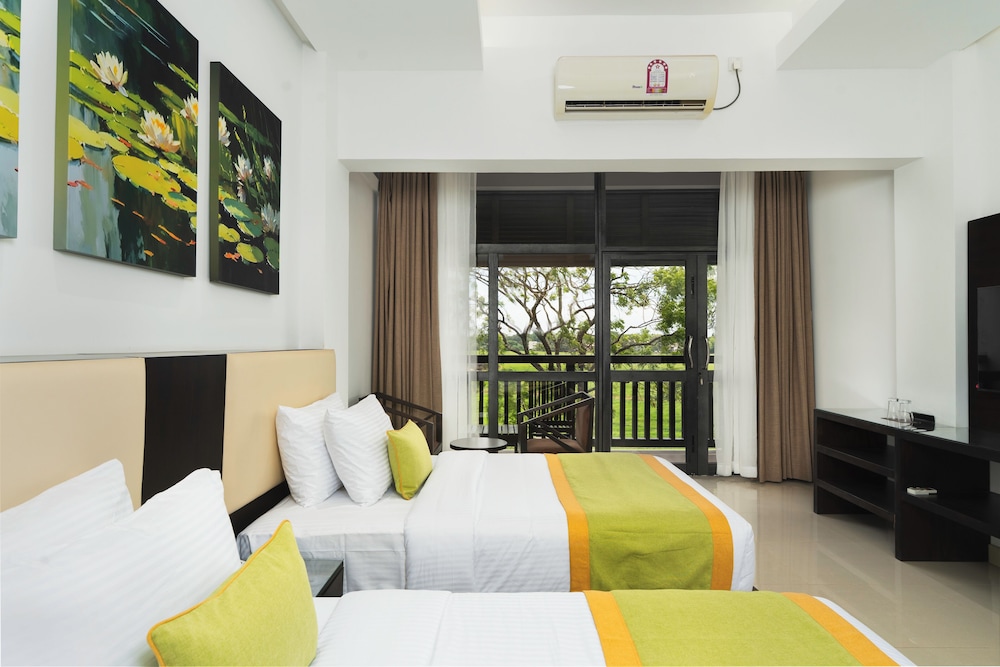 Deluxe Double Room photo 2