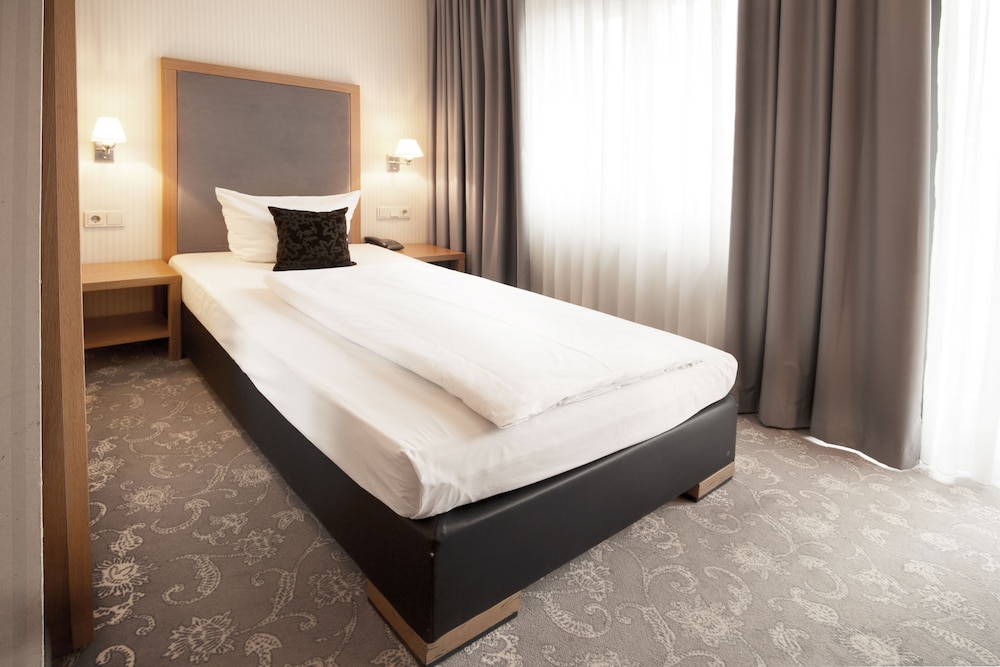 Standard Room, 1 Twin Bed - Photo 1