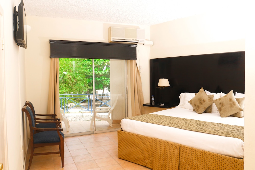 Double Room Garden View