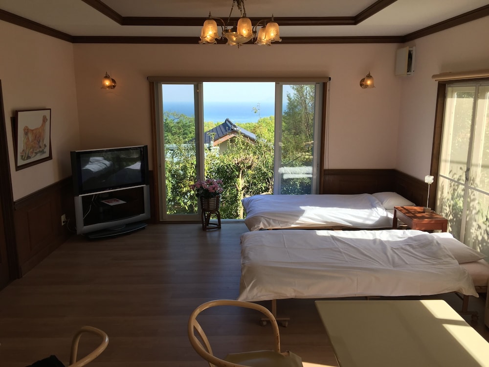 Family Studio, 4 Bedrooms, Ocean View photo 3