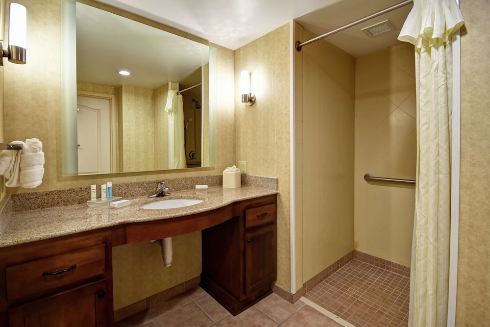 Room, Accessible, Non Smoking - Photo 6
