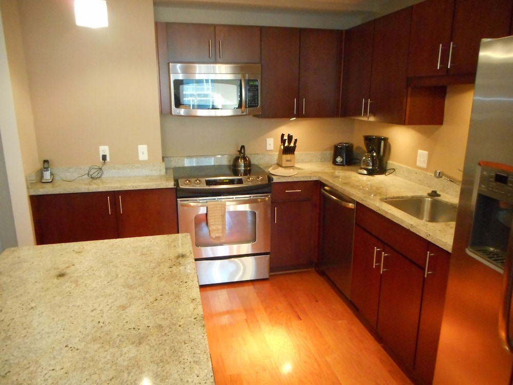 Premier Apartment, 2 Bedrooms photo 2