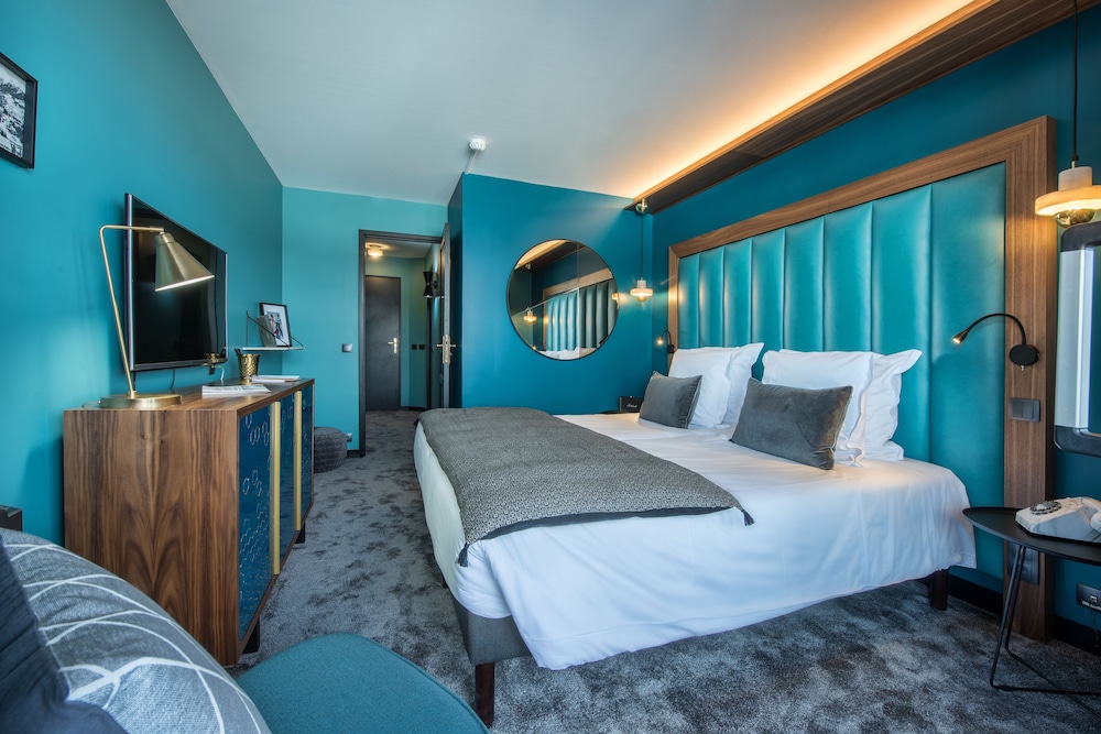 Double Room, City View (Shower) photo 1