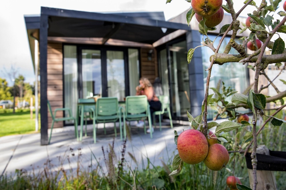 Bungalow photo 3