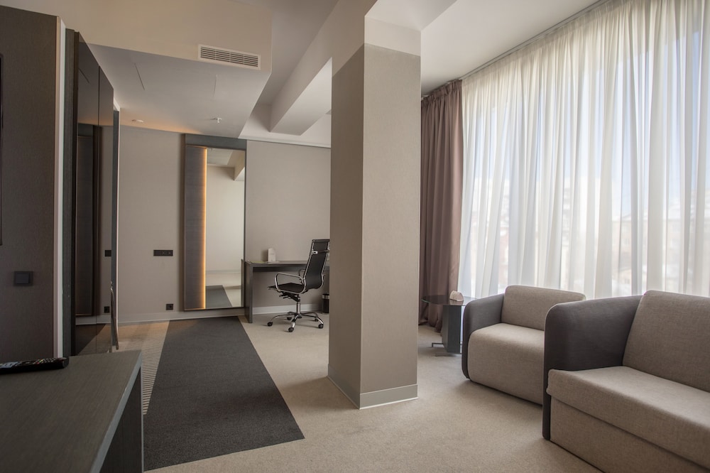 Junior Studio Suite photo 2