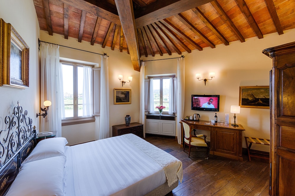 Superior Room, 1 Queen Bed, Non Smoking, River View