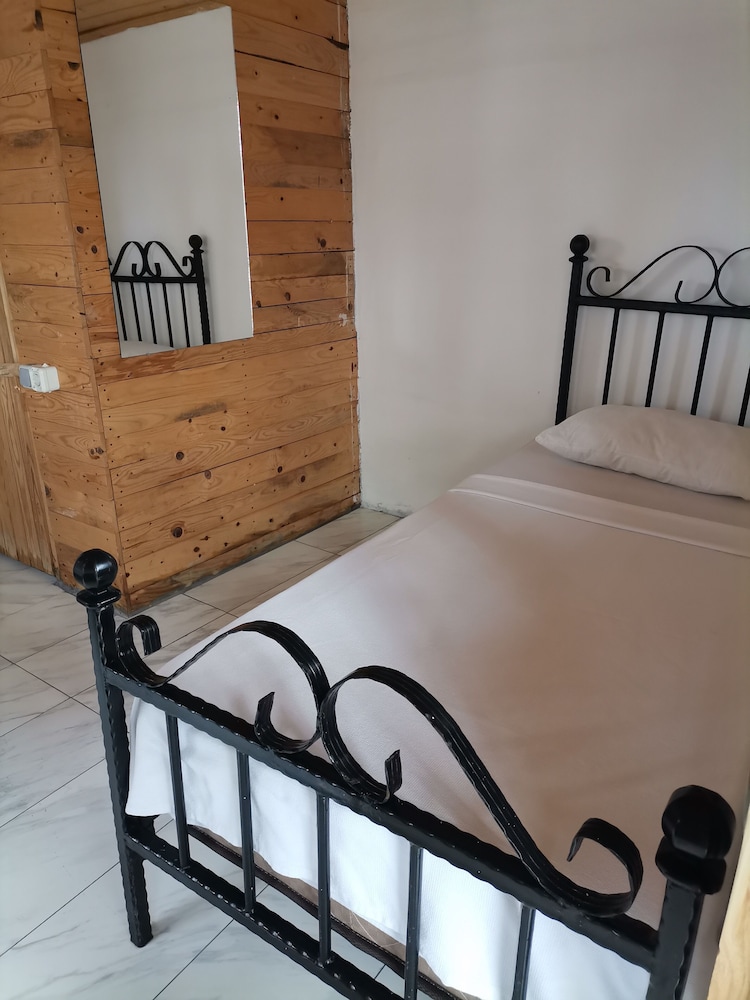 Bungalow, 2 Twin Beds