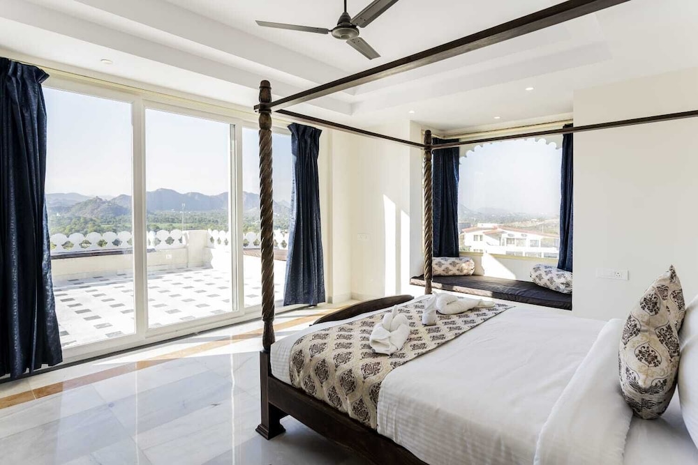 Family Studio Suite