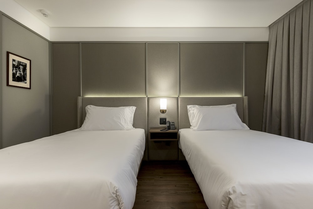 Superior Twin Room - Photo 2