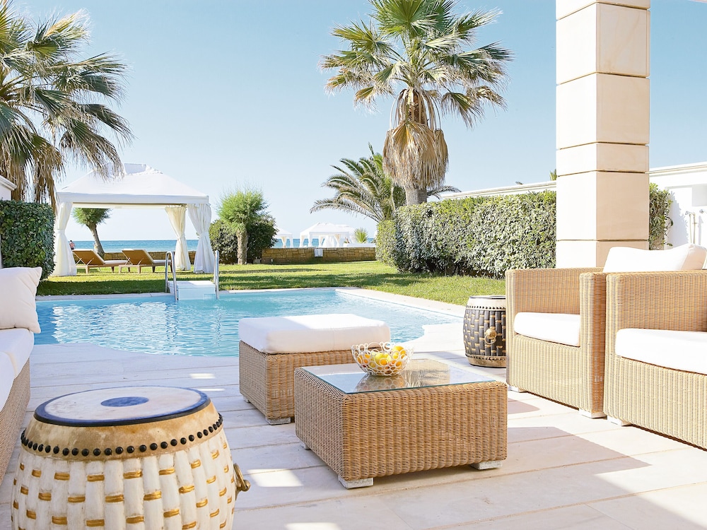 Family Bungalow, Private Pool (Suite Sea Front)