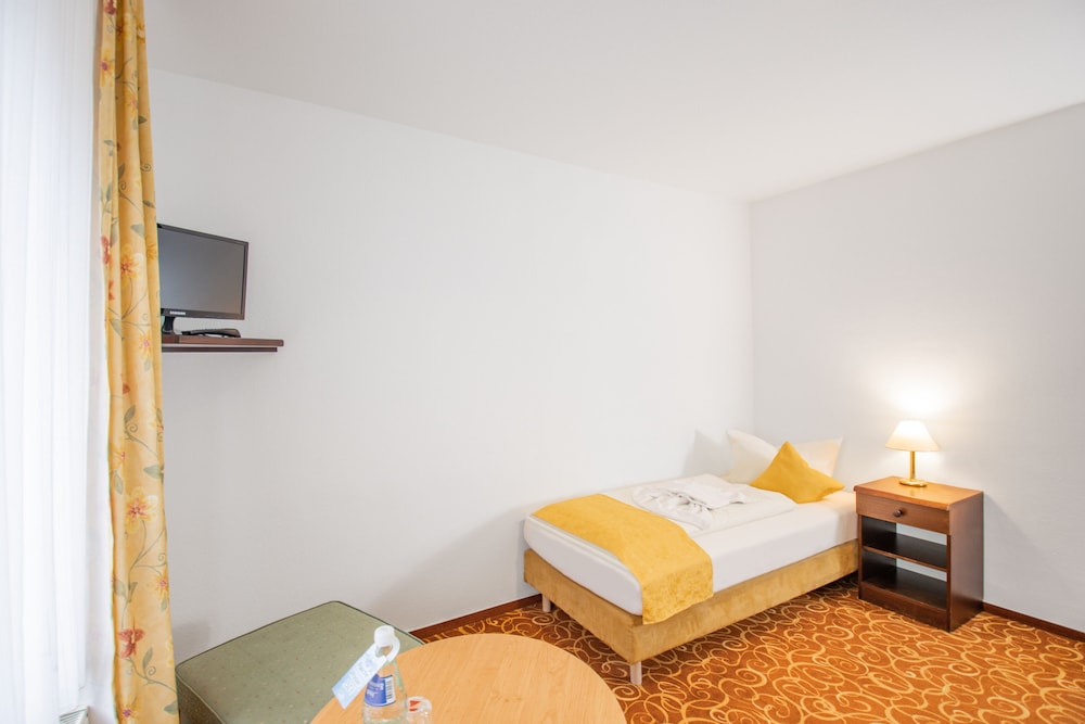 Single Room photo 3