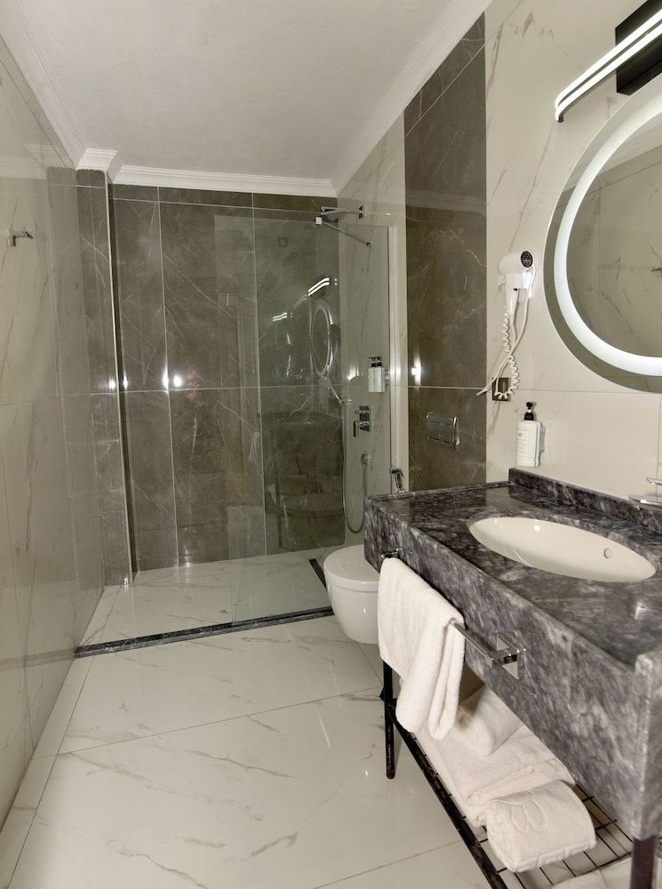 Deluxe Room, City View photo 2