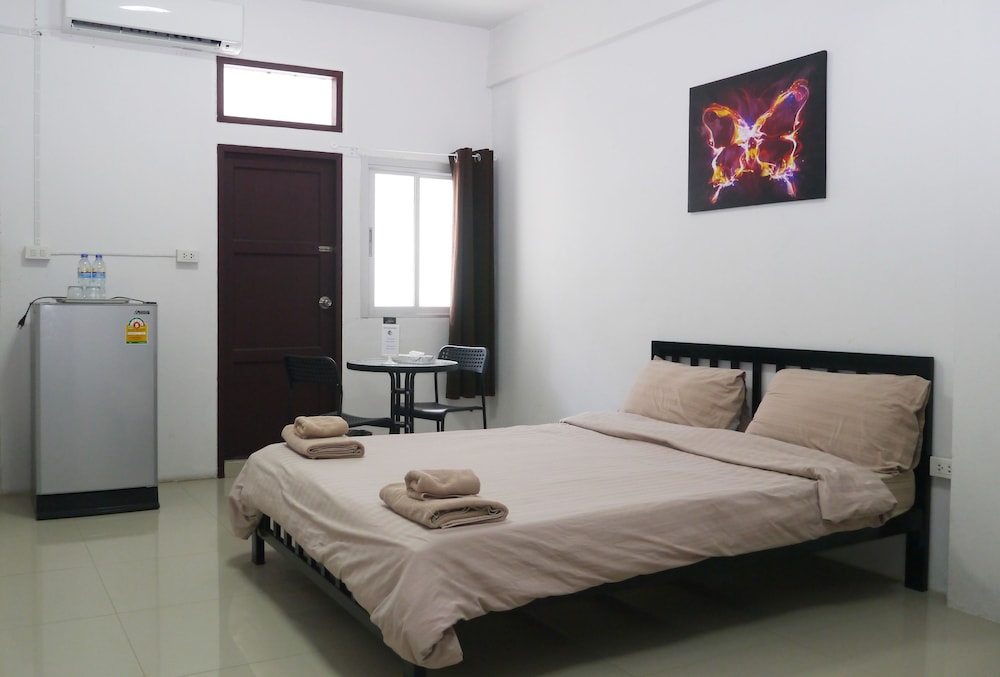 Standard Room photo 2