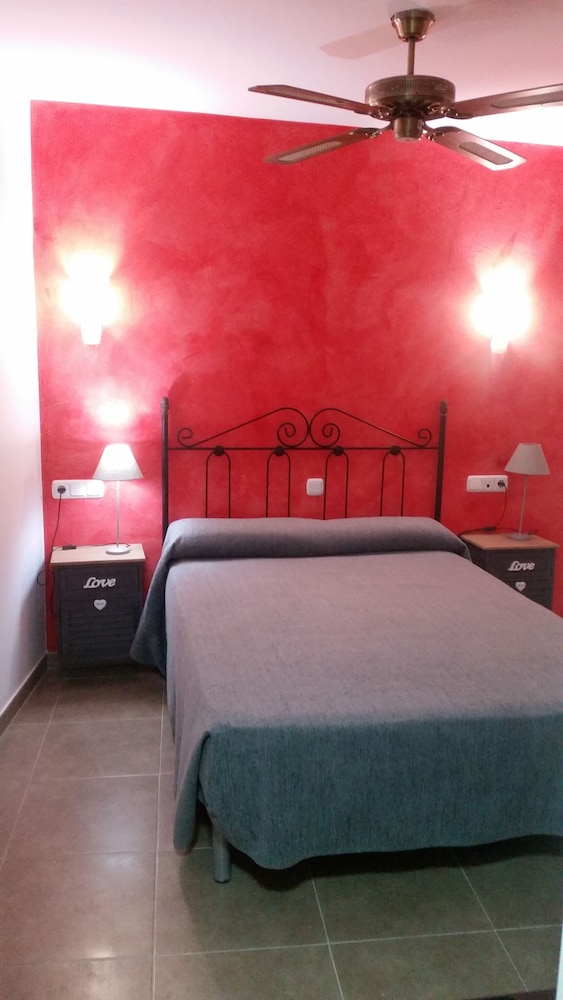 Comfort Double Room, 1 Queen Bed, Courtyard View