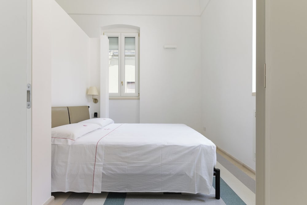 Comfort Room photo 2