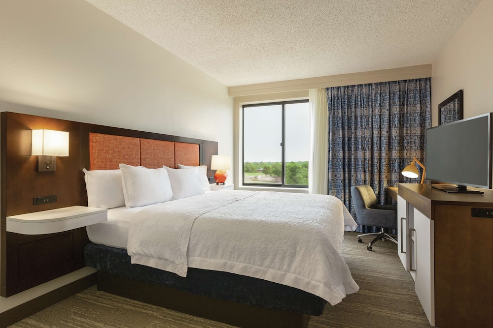 Premium Room, 1 King Bed (Wellness)
