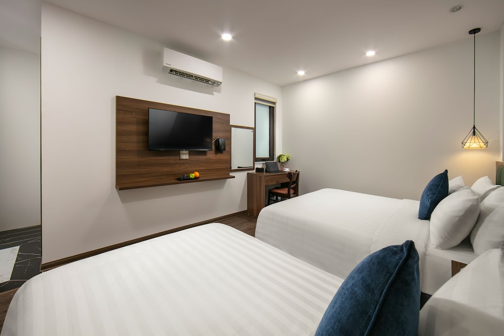 Deluxe Twin Quiet room