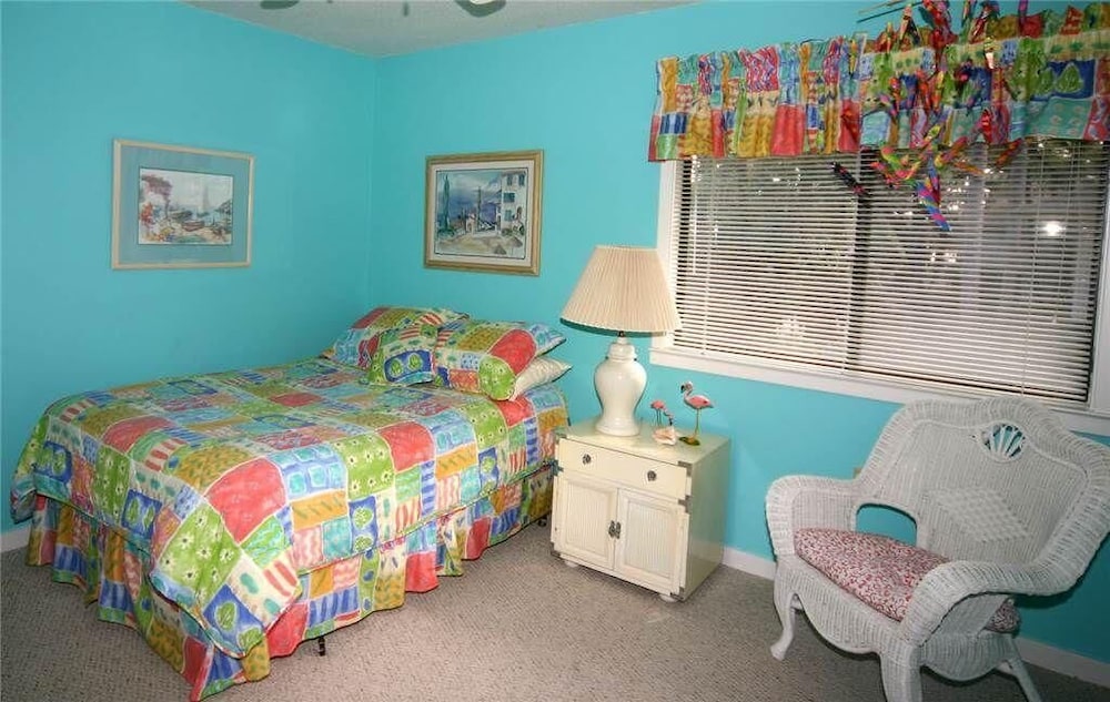 Condo, 2 Queen Beds (Club Cottage 825) photo 2
