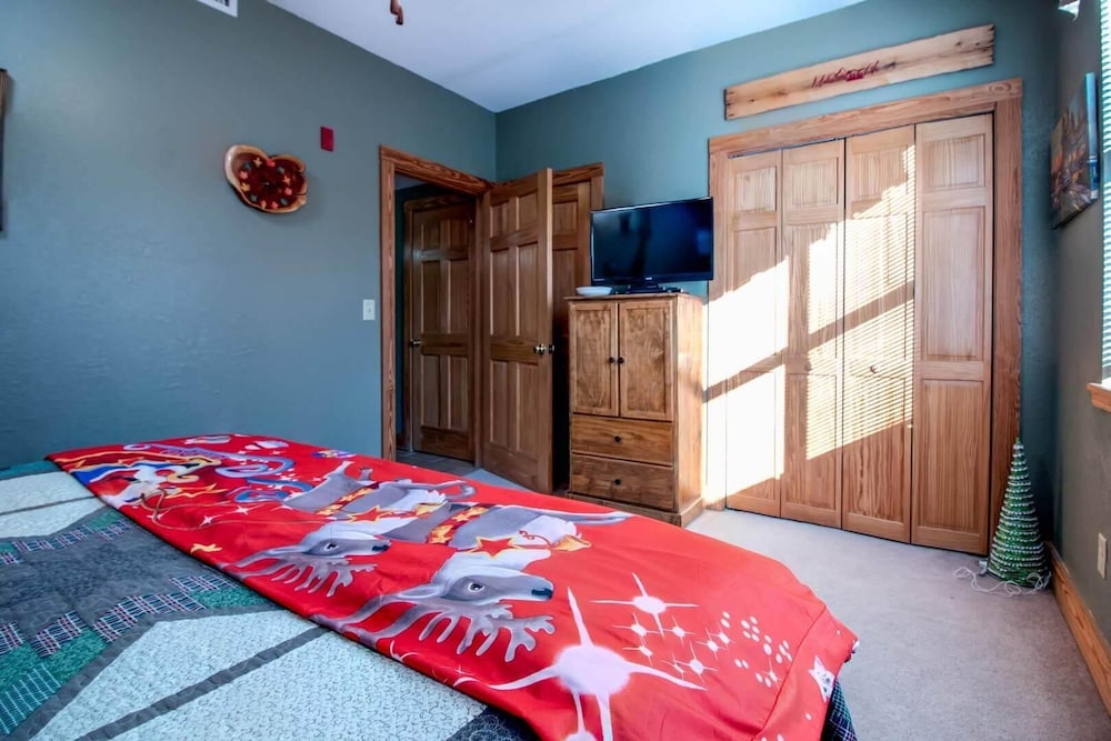 Condo, Multiple Beds, Golf View (3211 Golf View Hillcrest Cordelia's M)