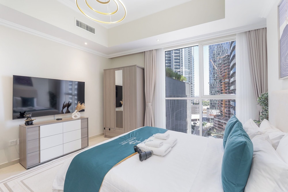 Studio, 1 King Bed, Kitchenette photo 1