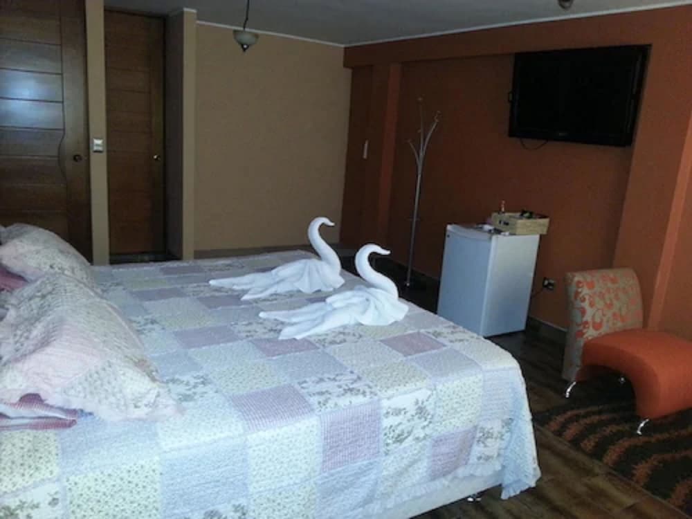 Standard Double Room Single Use (1 pax)