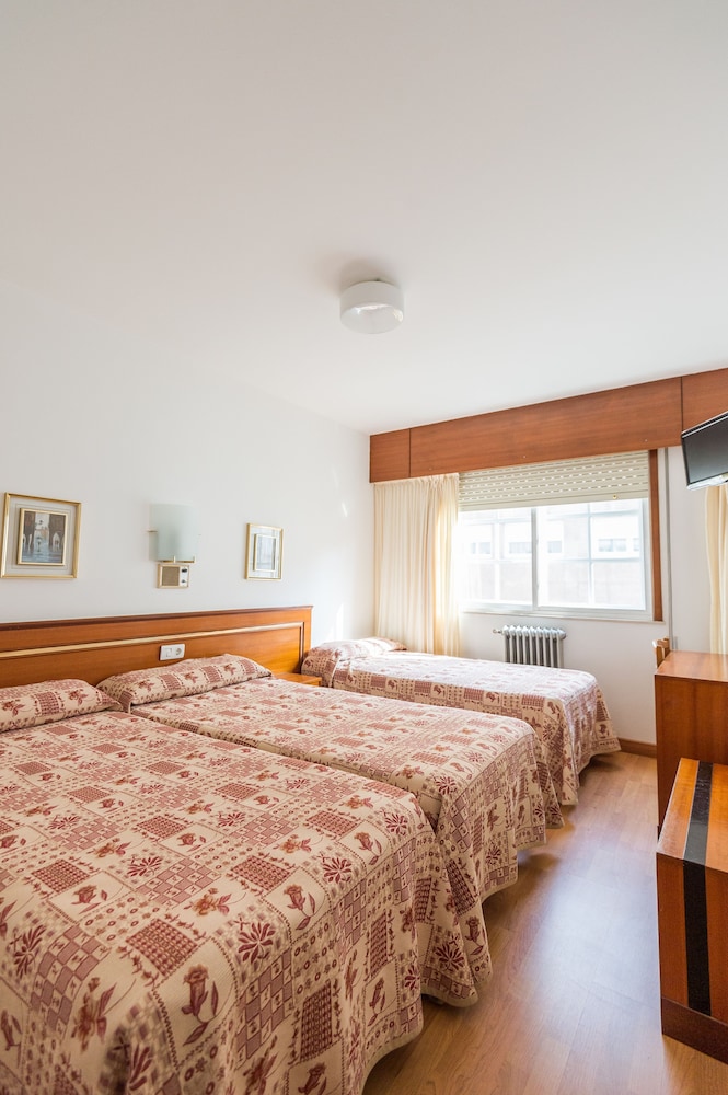 Double Room (with extra bed)